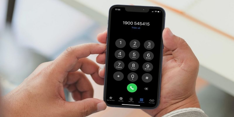 Sử dụng điện thoại để gọi đến tổng đài VPBank